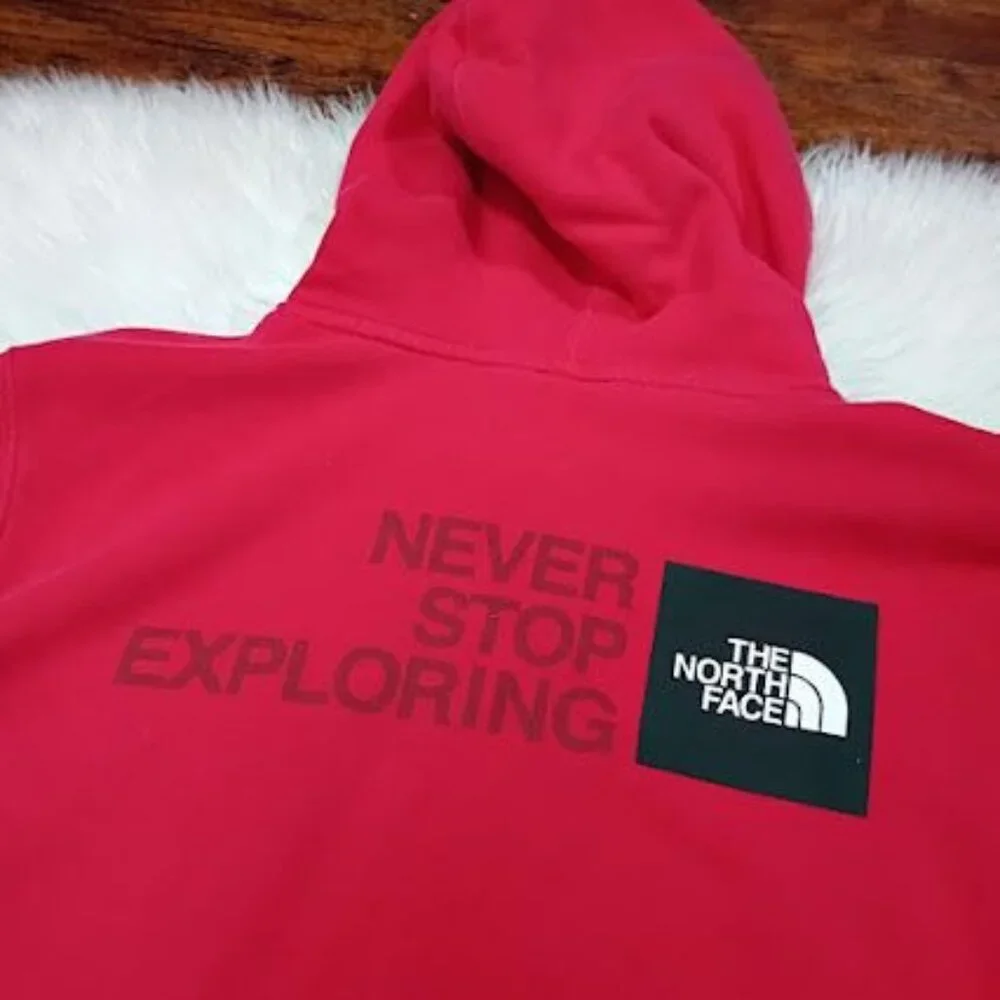 The North Face Mens Red Hoodie Sweatshirt Small "Never Stop Exploring" Graphic - Picture 6 of 8